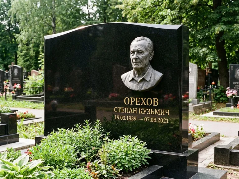 Памятник с барельефом — выполненная работа 25 в Челябинске