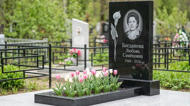 Памятник с гравировкой калл — выполненная работа «Богданова» в Челябинске