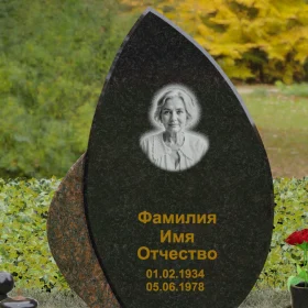 Вертикальный комбинированный памятник для одного - П093