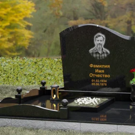 Гранитный вертикальный памятник светского типа - П155